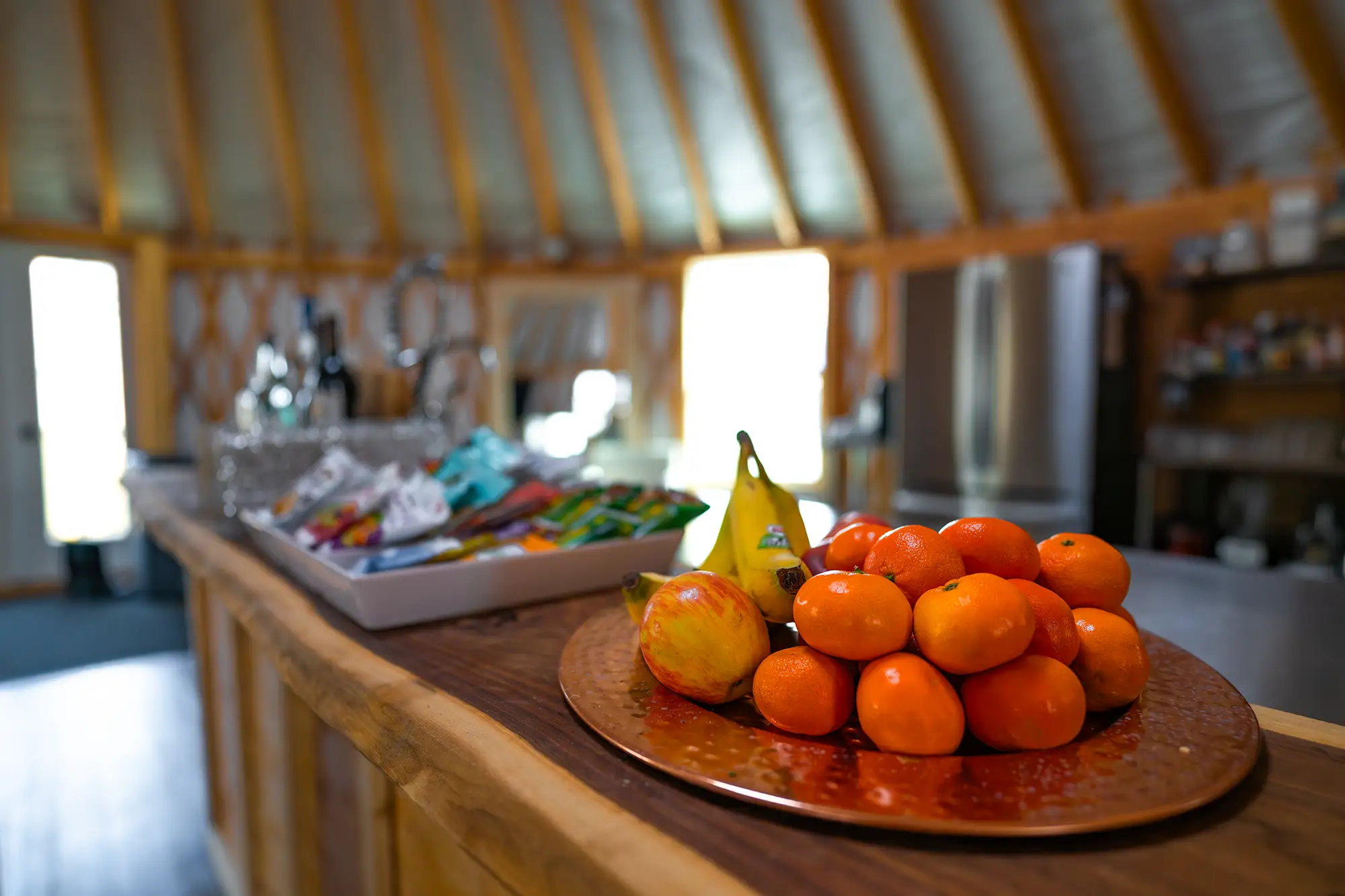 A fresh fruit basket for guests at the Alaska Rendezvous Lodge